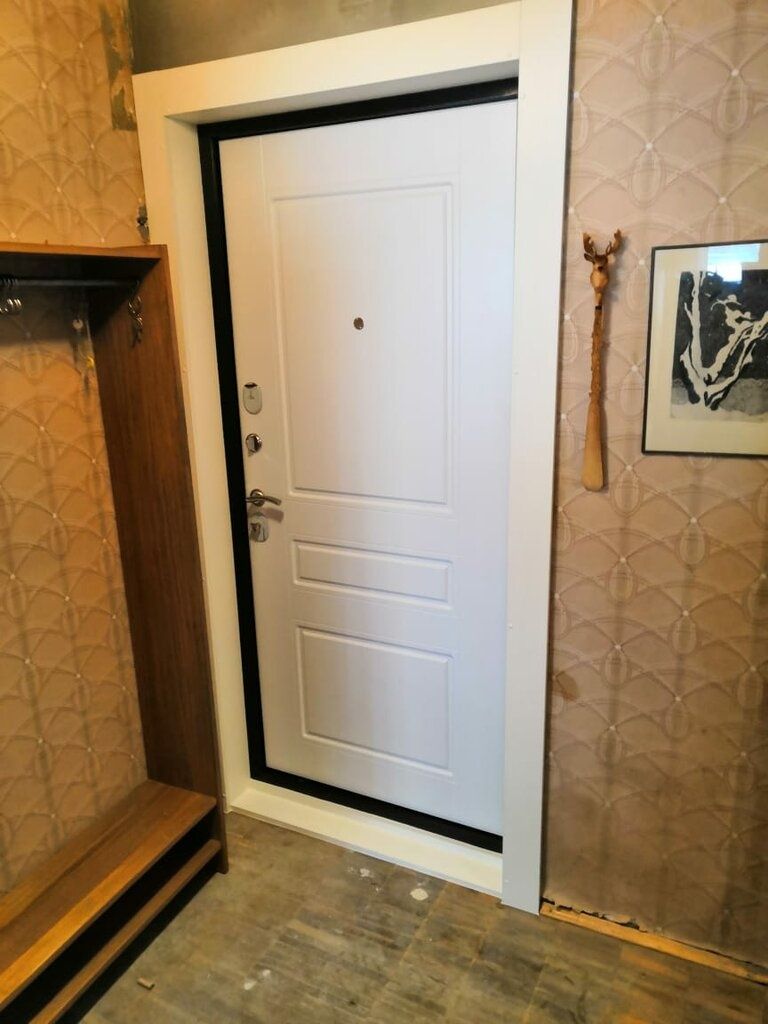 Магазин дверей в Челябинске: каталог недорогих дверей в салоне 