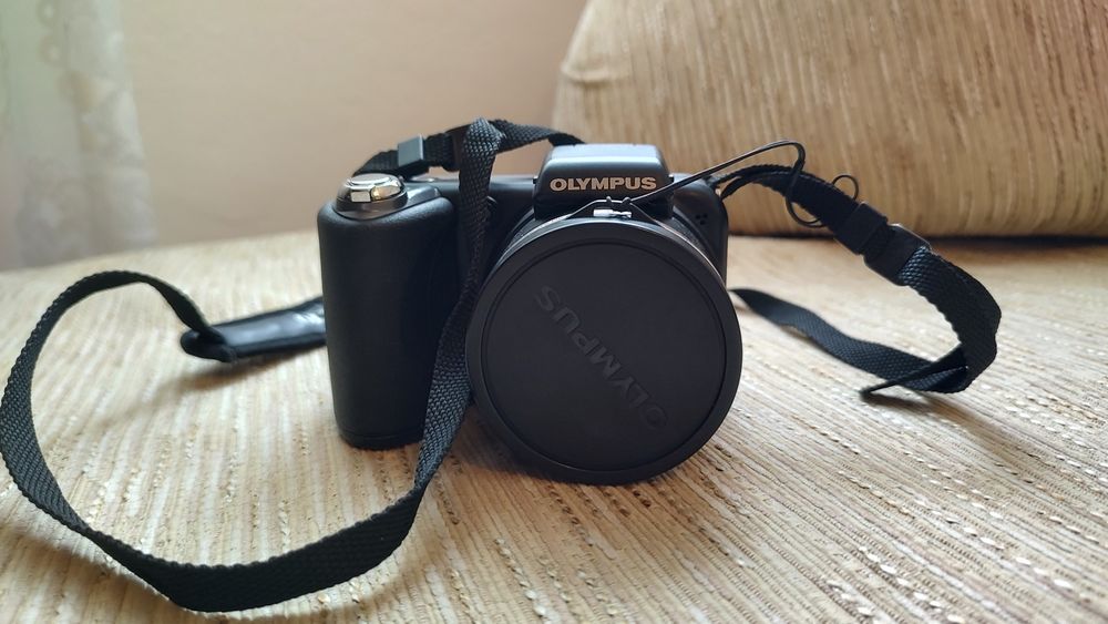Фотоапарат Olympus SP-600UZ