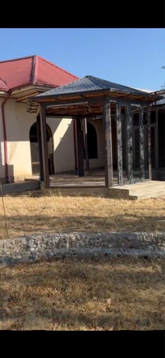 Kafe Restoran (Uchrashuv) sotiladi