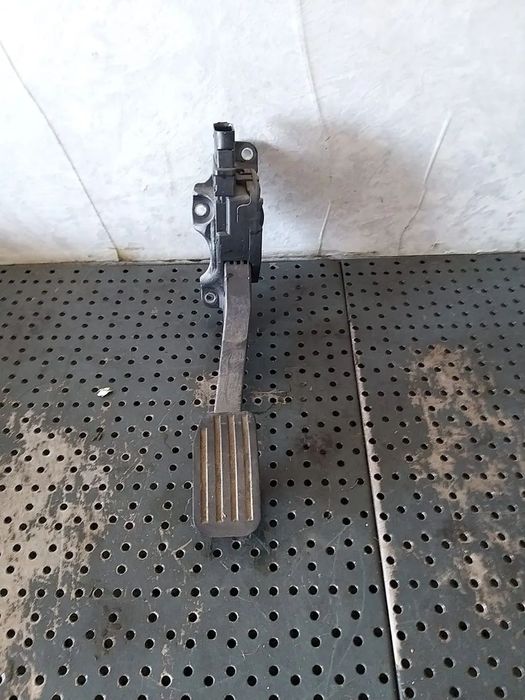 Pedala acceleratie 2.0 tdci ford mondeo 4 ba7 6g929f836rc 6pv00922014