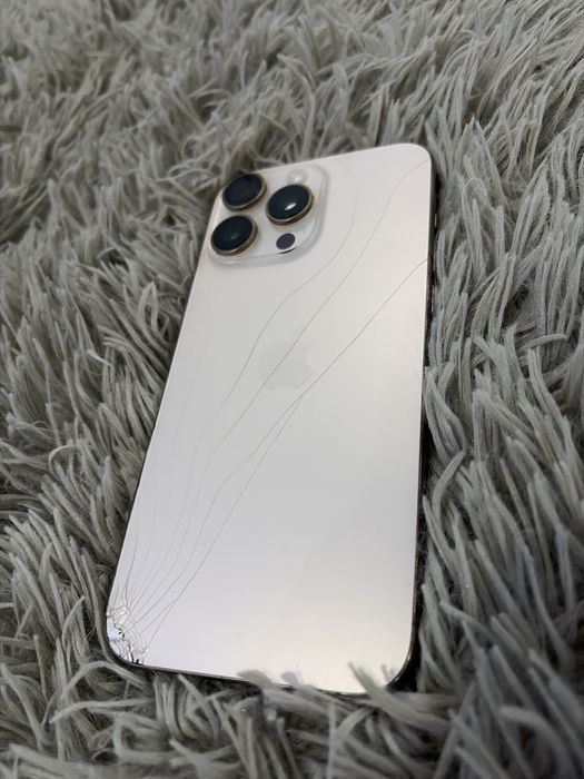 Iphone 16 pro max 256 gb. 91% bateria