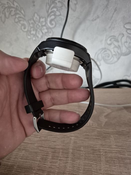 Huawei Watch 2 4G/LTE (с поддержкой GSM)