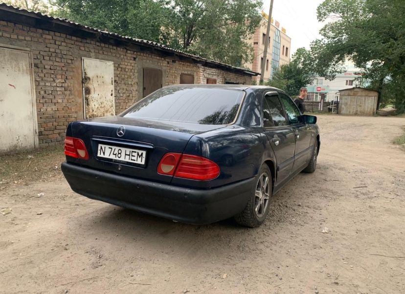 Бампер на mercedes - benz w210 carlsson