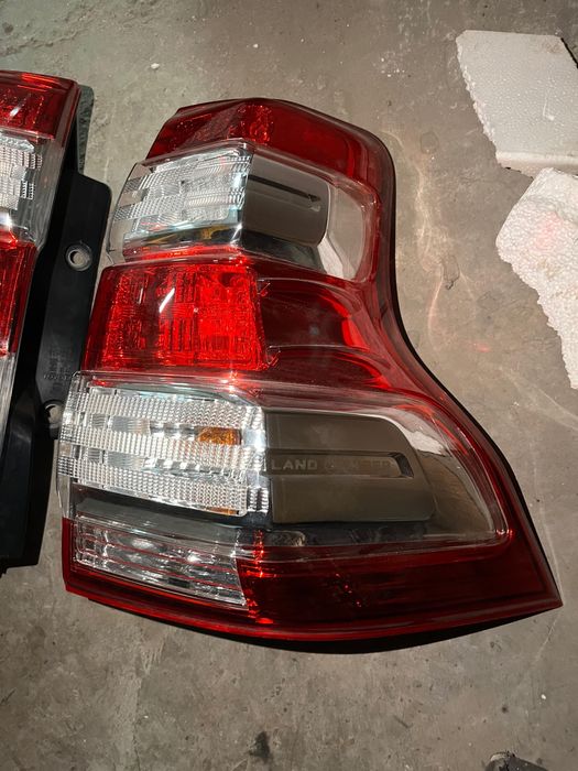 150 прадоның артқы екі оригинал фарасы