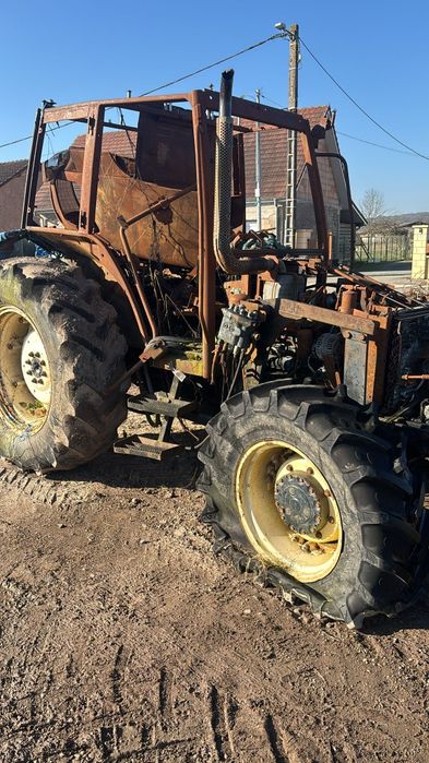 Piese tractor new Holland TLA