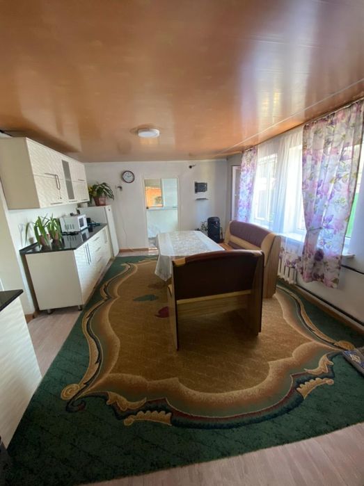 Частный дом с участком