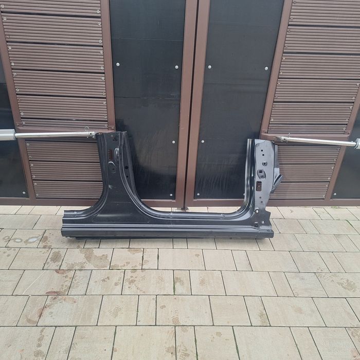 Aripi aripa spate praguri stanga dreapta dacia logan sandero