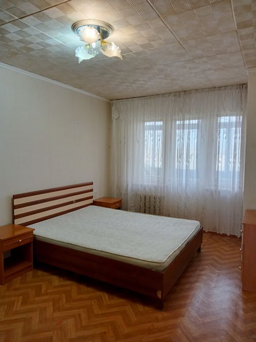 Сдаю - 2-х.ком.кв на 3мкр(Абая)