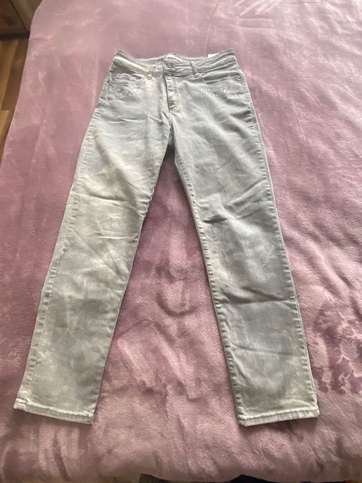 Дънки-тъмно сини,сиви и деним