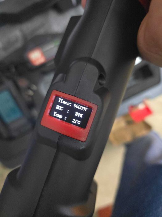 masina sertizat 3 in 1, 2 baterii 5Ah, bacuri TH U M V,  cabluri CU/AL