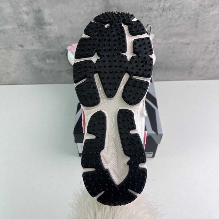 Off-White Be Right Back Butterflies 36-40