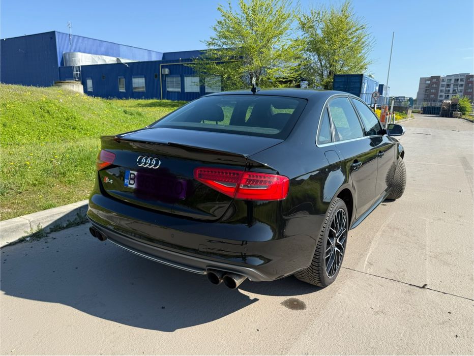 AUDI A4 2015 — imagine 12