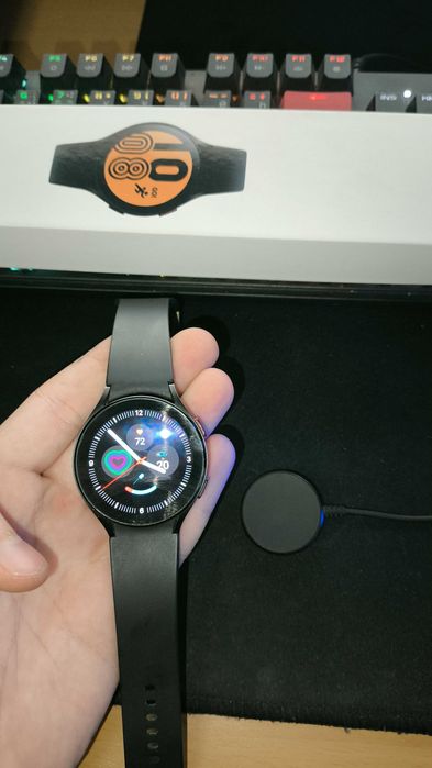 Galaxy Watch 4 40 мм черный