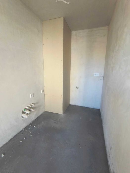 Продава се Едностаен апартамент в Пловдив, Остромила - 49 кв.м за 1245 €/кв.м - Снимка #2