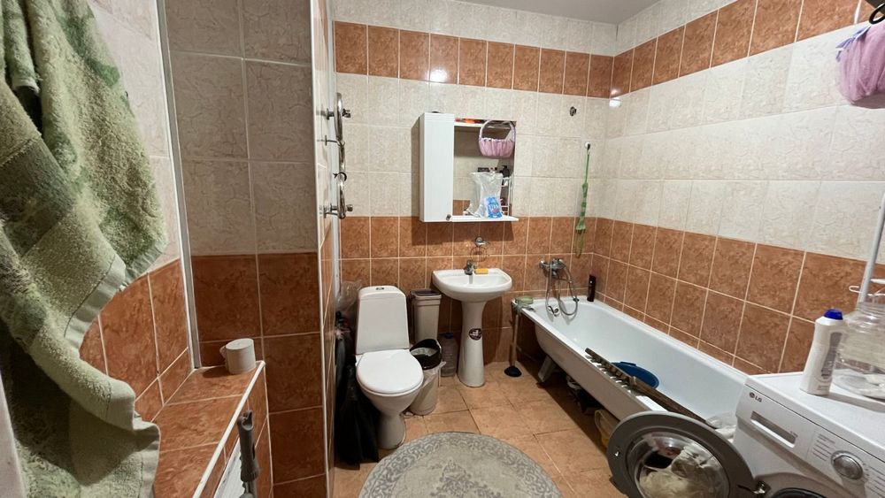 Жалга 3 болмели уй бериледи