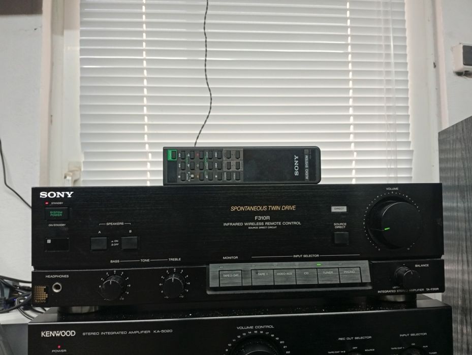 Усилвател SONY TA-F 310 + дистанционно управление