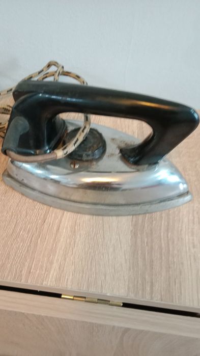 Утюг советский продам