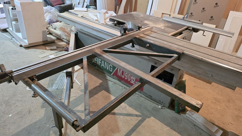 Форматно раскроечный станок