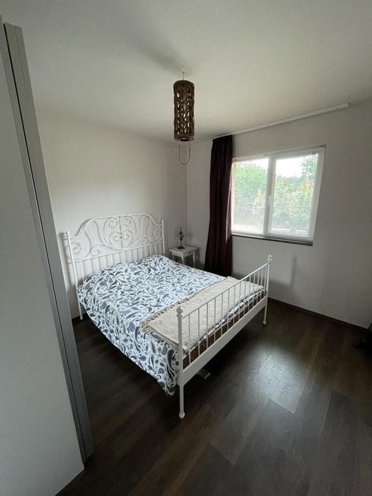 Къща в района на Виница!