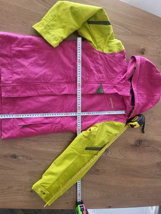 Ски екип за момиче 10 год.– яке, панталон, ръкавици и полар