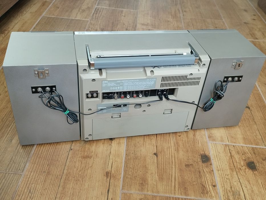Aiwa ca-w10 радио касетофон