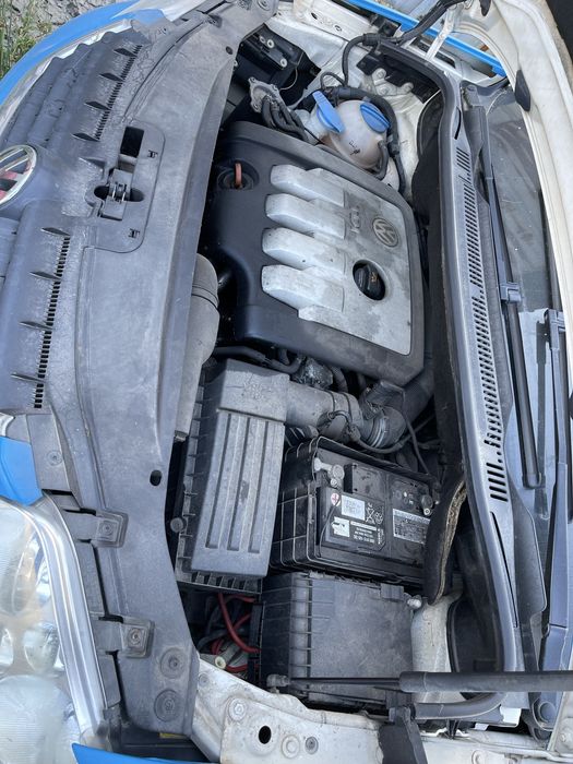 Volkswagen Touran 2.0 TDI 140 DSG 2005 На Части