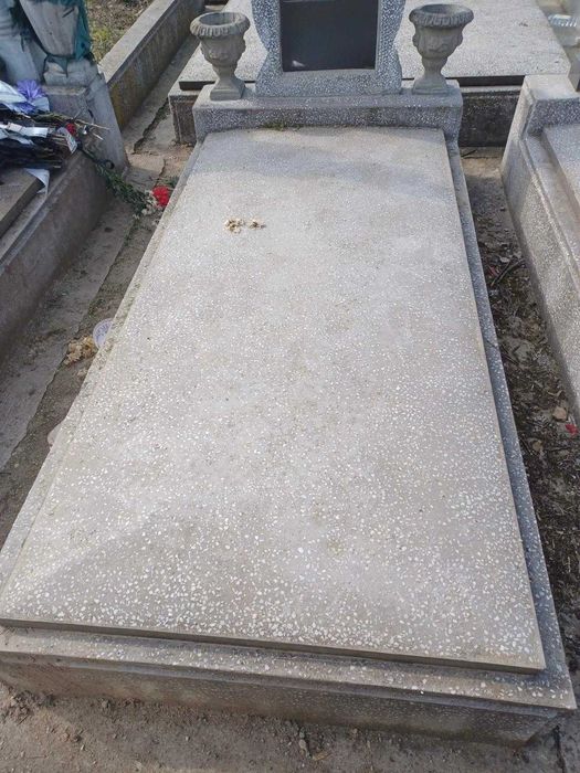 Loc de veci Cimitir Someșeni Cluj – cavou 2 locuri supraetajat, placat