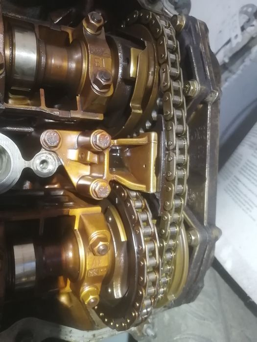 Motor BMW 2.2L M54B22