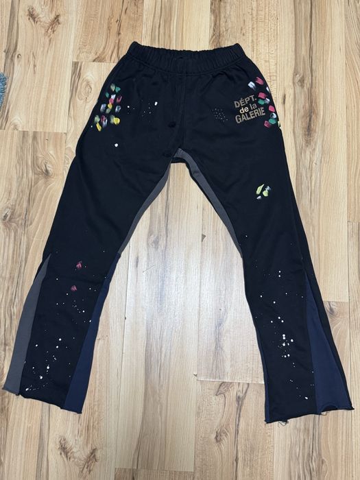 Gallery dept L/M (long fleared pants-дълги флеарнати гащи)