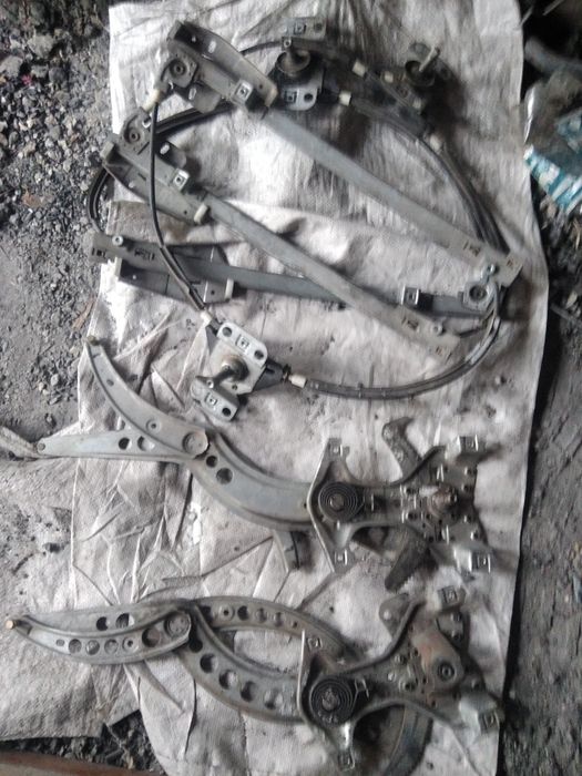 Стекло подъемники пасат б3