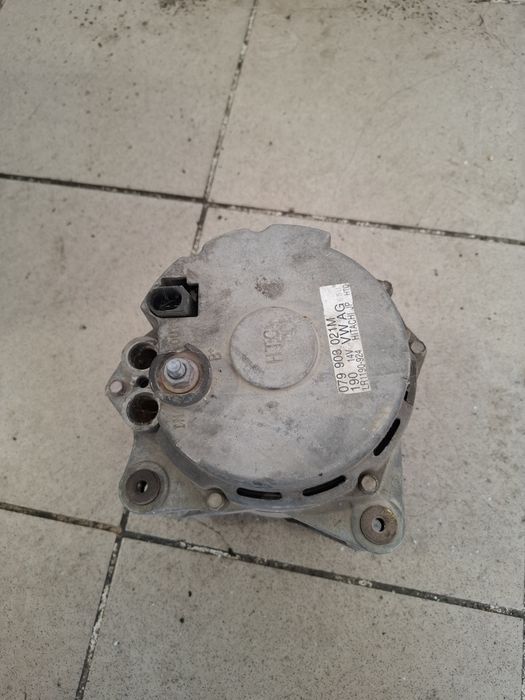 Продам генератор на Ауди Q7 объёмом 4,2