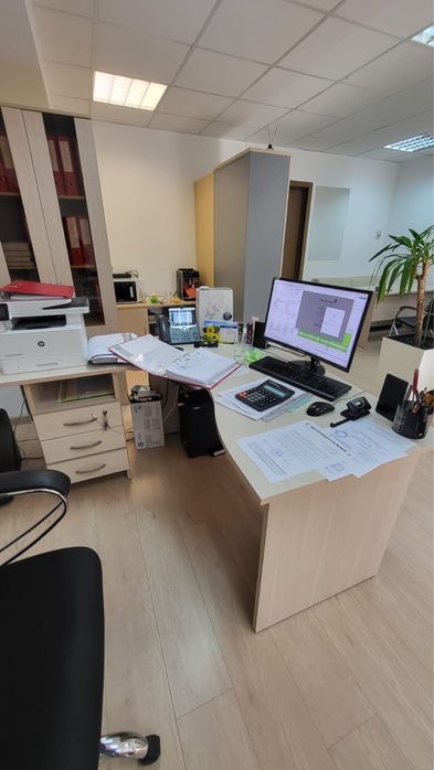 Продам холодильник Midea в отличном состоянии