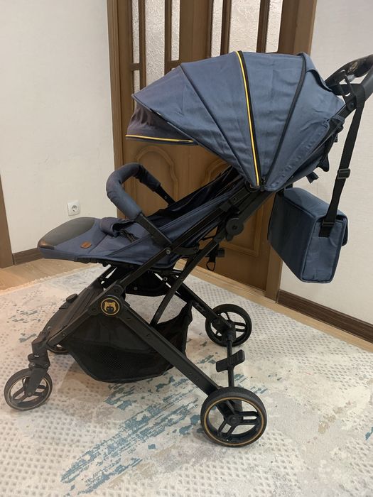 Продам коляску детскую