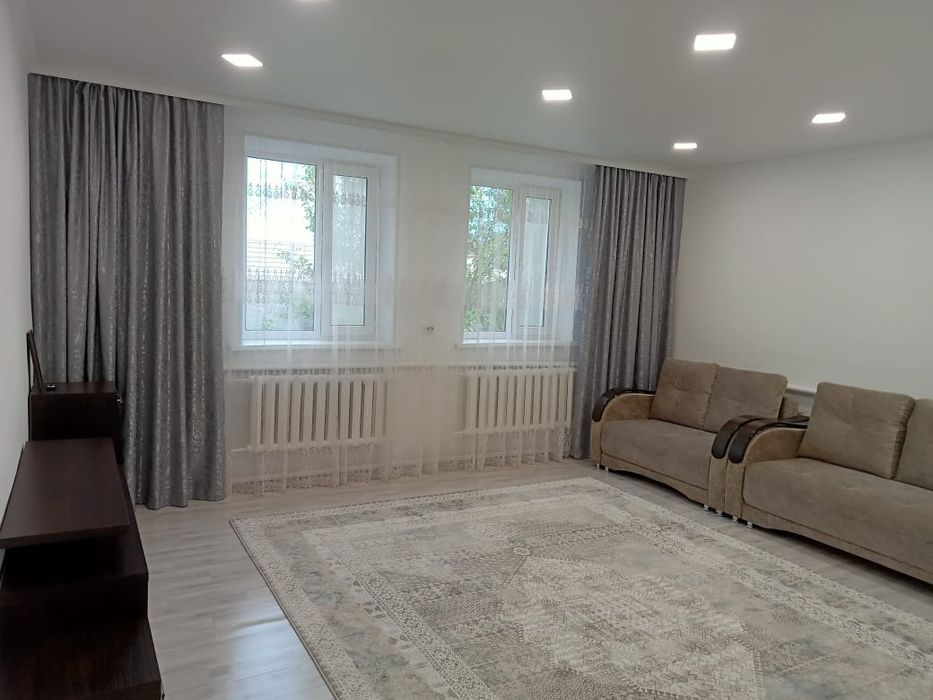 Дом в п.Ленинский