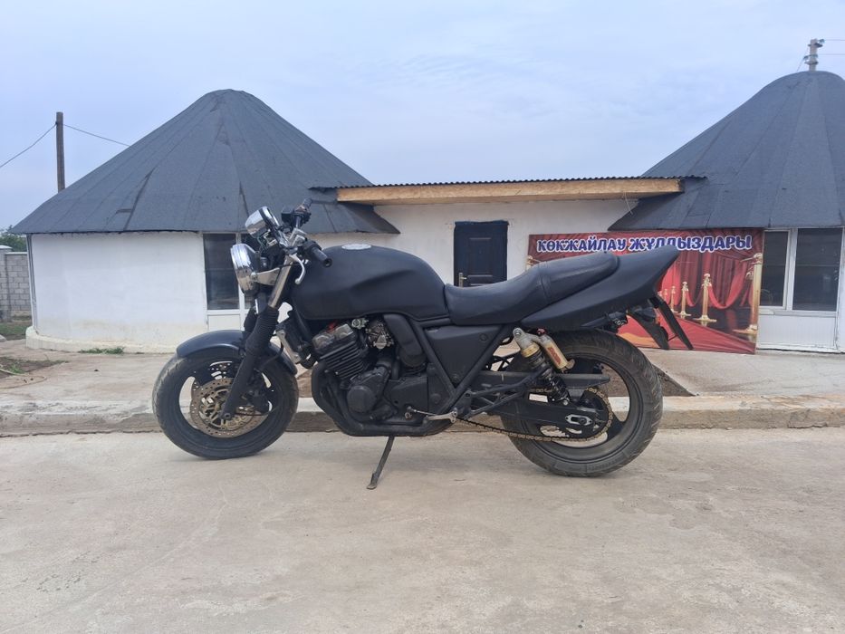 Продам Хонда сб 400