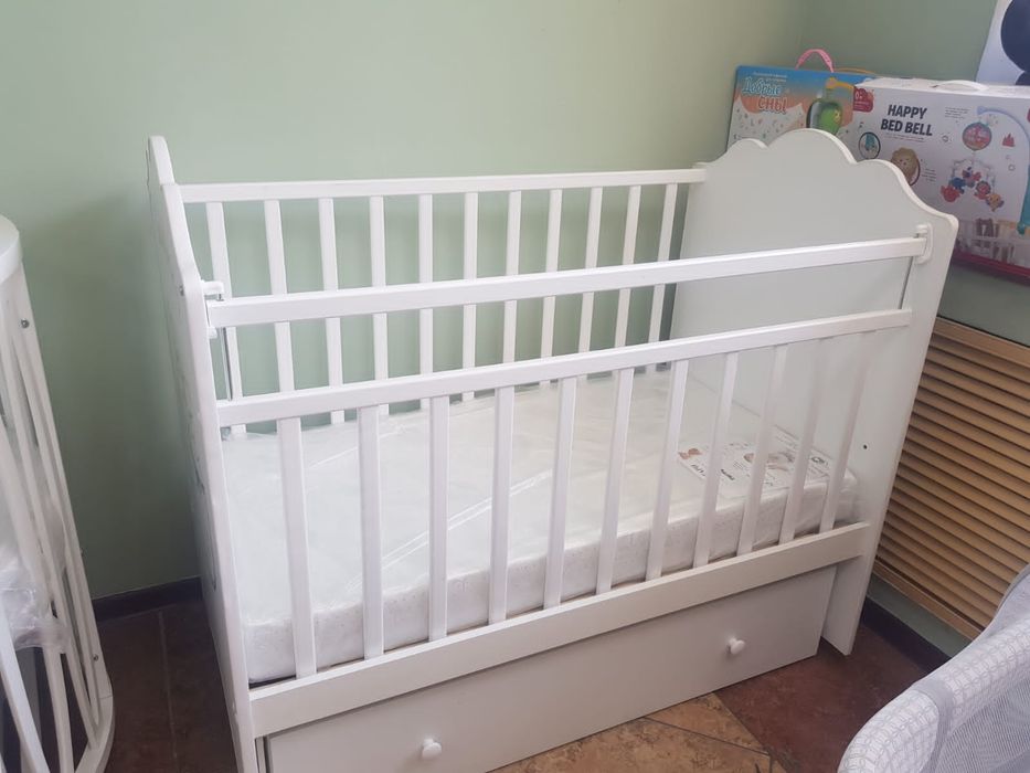 Кроватка детская