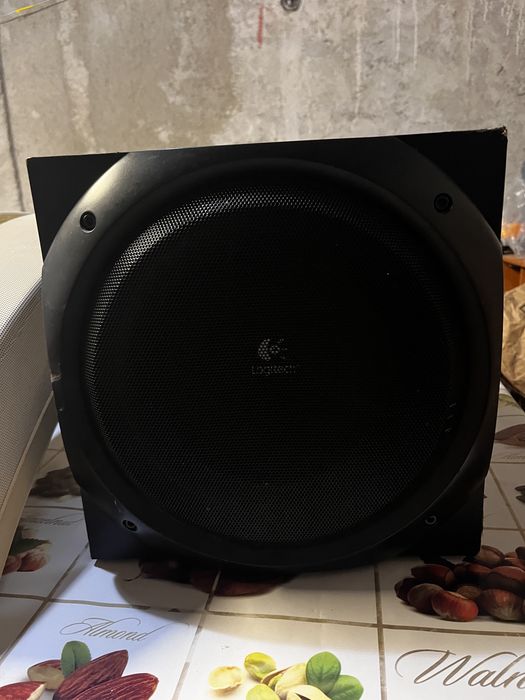 Boxe Bose si logitech