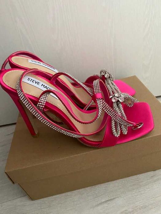 Sandale elegante roz