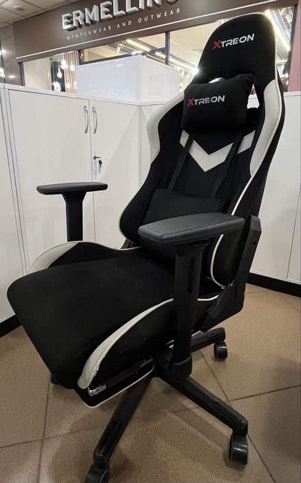 Продам игровое кресло