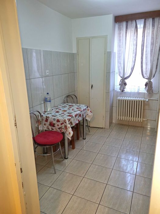 Proprietar,ofer ap. 2 camere spre inchiriere