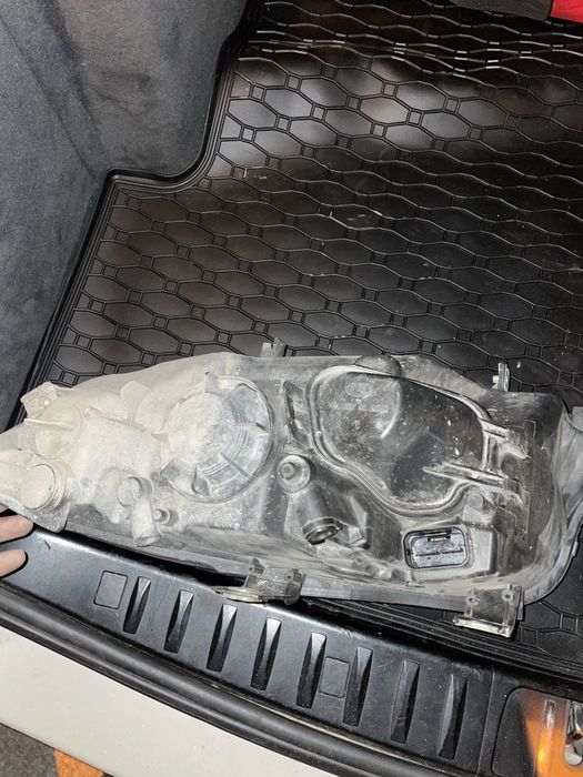 Халогенни фарове Bmw e90/e91