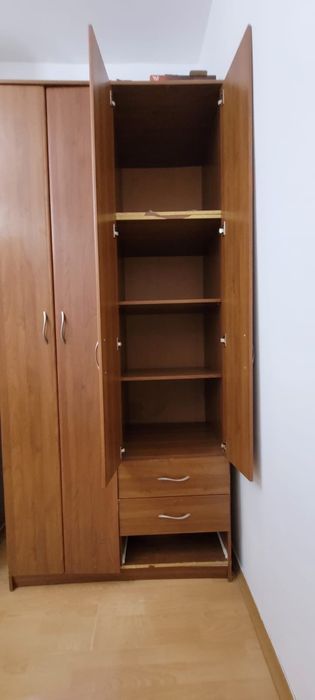Продам мебель и люстры (б/у, недорого, самовывоз)