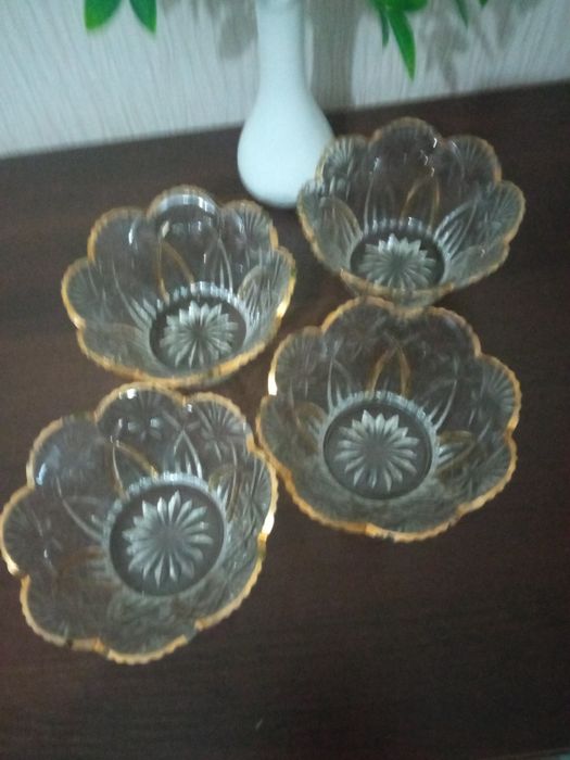 Продам красивые  креманки