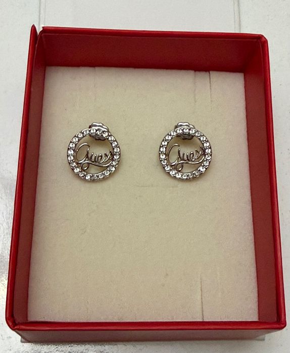 GUESS оригинални обеци