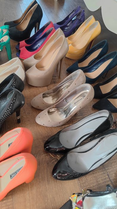 Туфли, босоножки,шлепки