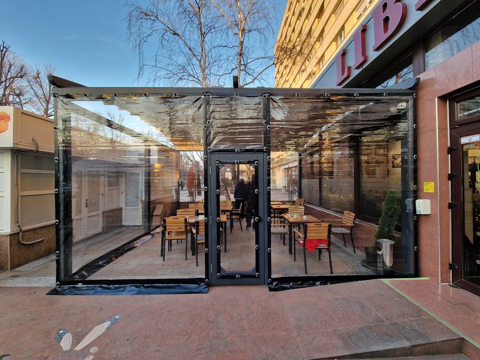 Folii de inchidere si protectie terase