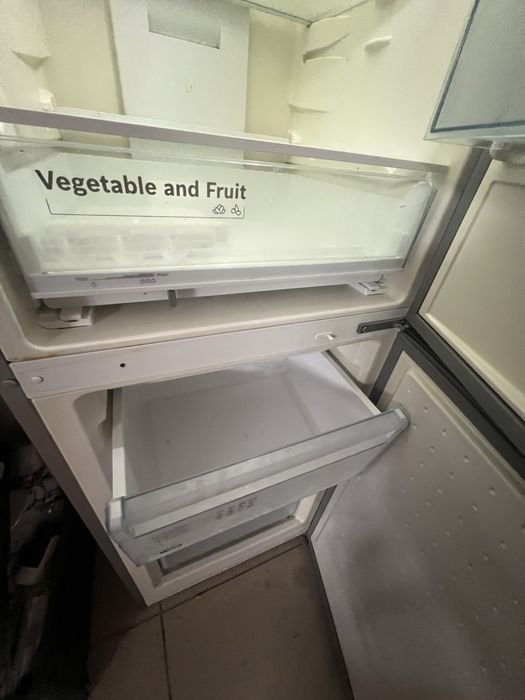 Продается холодильник BOSH