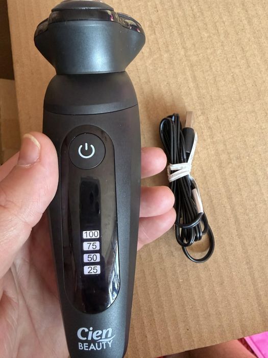 Aparat de ras rotativ Cien Beauty