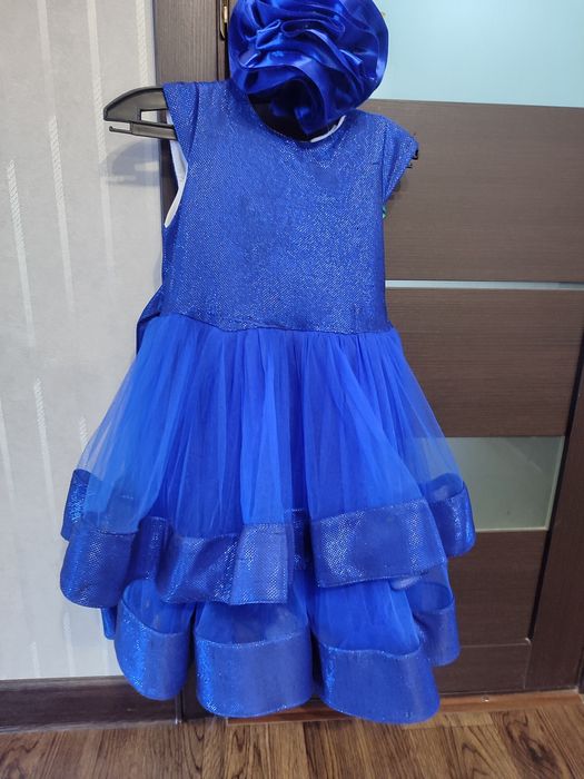 Продам платье на девочку