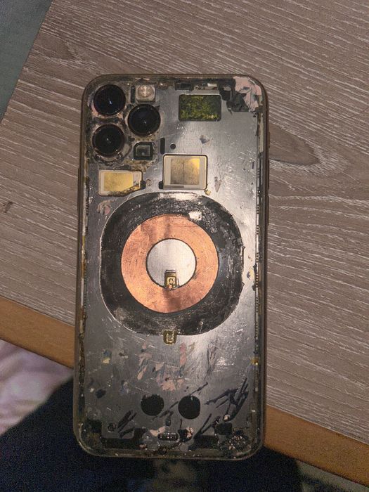 iphone 11 pro 64GB 77%